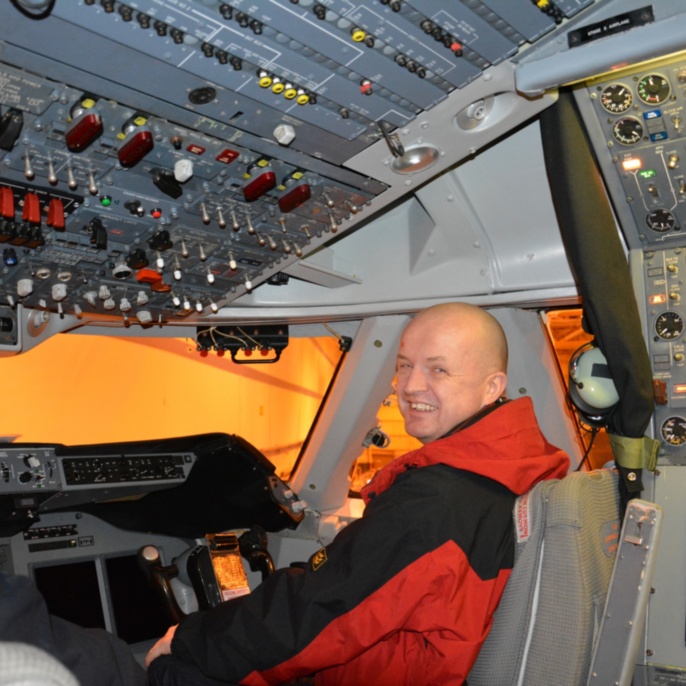 Uwe Schierhorn im Cockpit von SOFIA