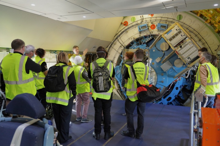 Führungen durch das SOFIA Flugzeug am Flughafen Christchurch